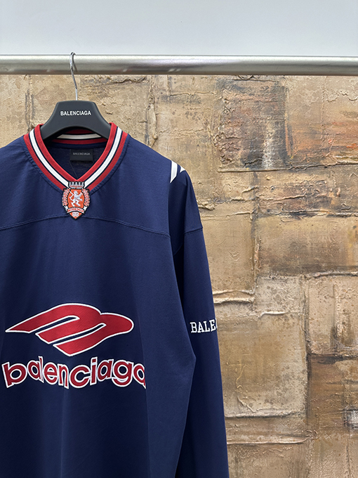 バレンシアガ BALENCIAGA アメリカンフットボール長袖シャツ