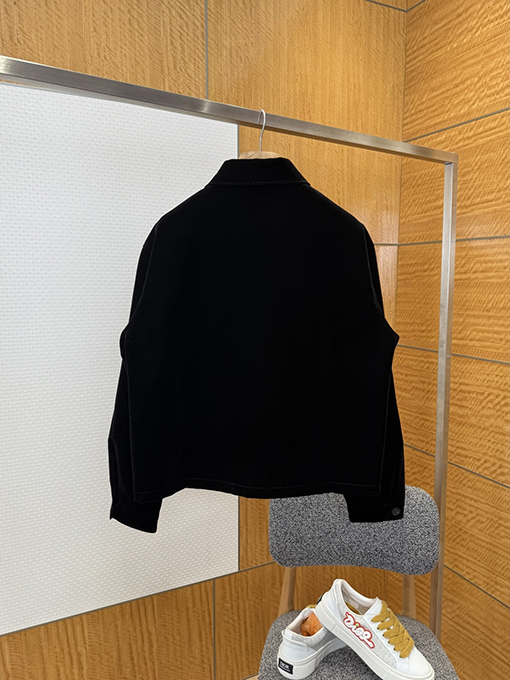 プラダコピー ベルベット素材のスタンドカラージャケット