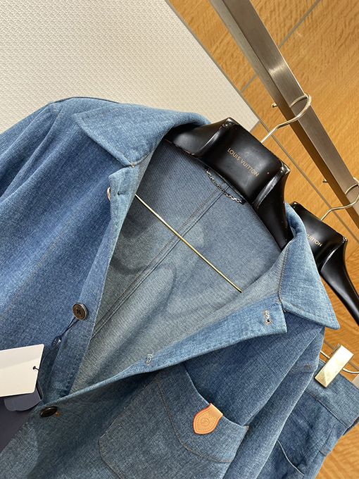 ルイヴィトンコピー デニムポケット付きレザーデニムスーツ