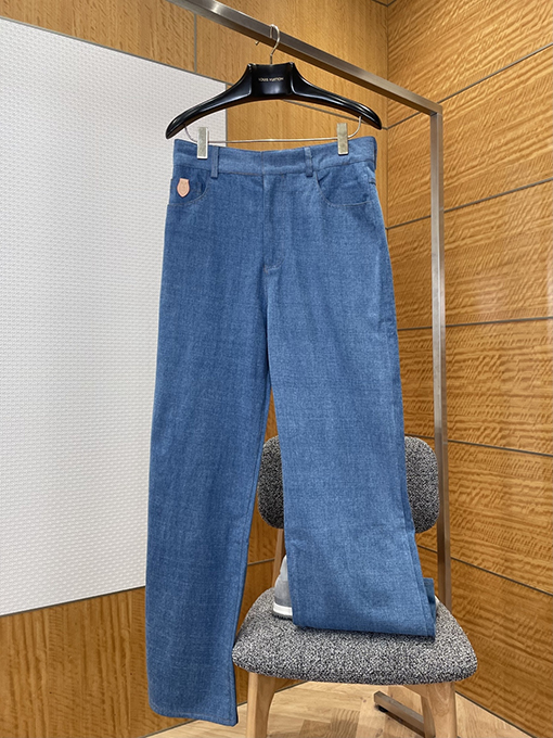 ルイヴィトンコピー デニムポケット付きレザーデニムスーツ