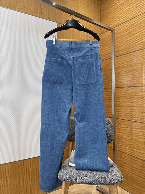 ルイヴィトンコピー デニムポケット付きレザーデニムスーツ