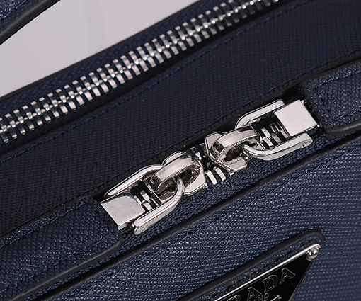 プラダスーパーコピー 新作メンズショルダーバッグ