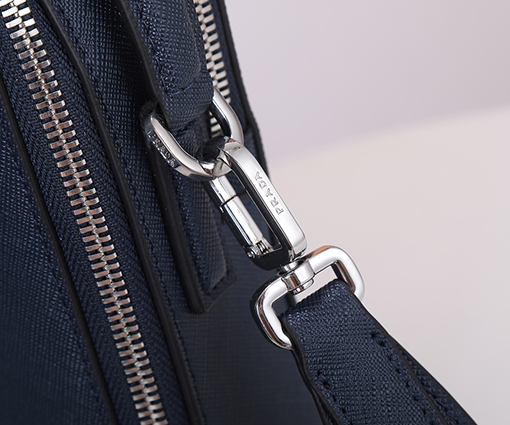 プラダスーパーコピー 新作メンズショルダーバッグ