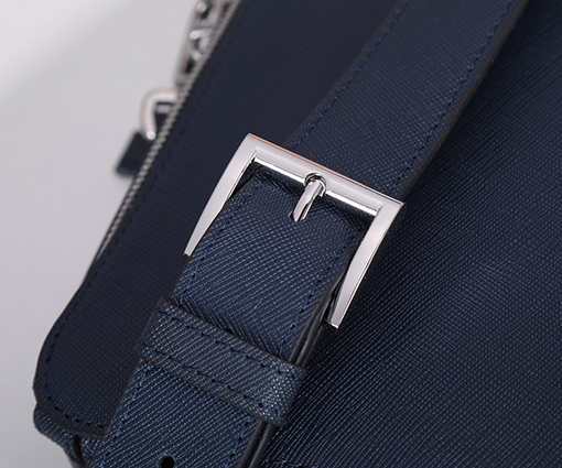 プラダスーパーコピー 新作メンズショルダーバッグ