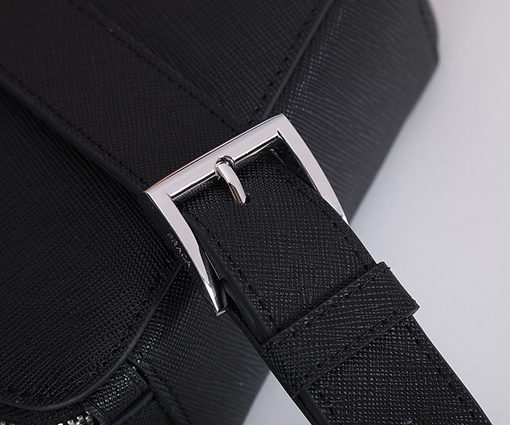 プラダスーパーコピー 新作メンズショルダーバッグ