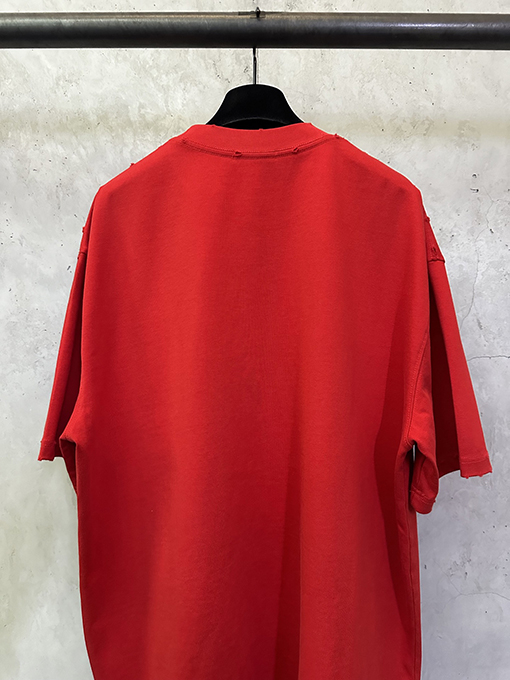 シャネル Chanel クラシックなロゴ入り、ダメージをした厚のラバープリントの半袖Tシャツ