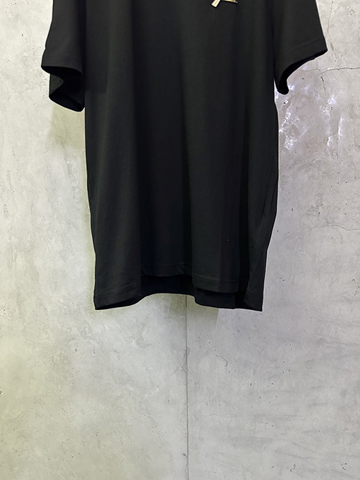 モンクレールスーパーコピー ロゴパッチ付き刺繍入りコットン半袖Tシャツ