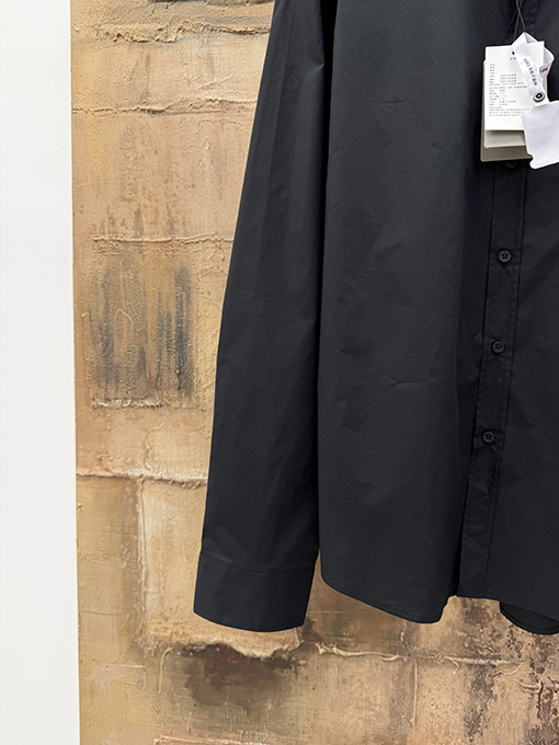 バレンシアガ BALENCIAGA クラシックなテープ付き長袖シャツ