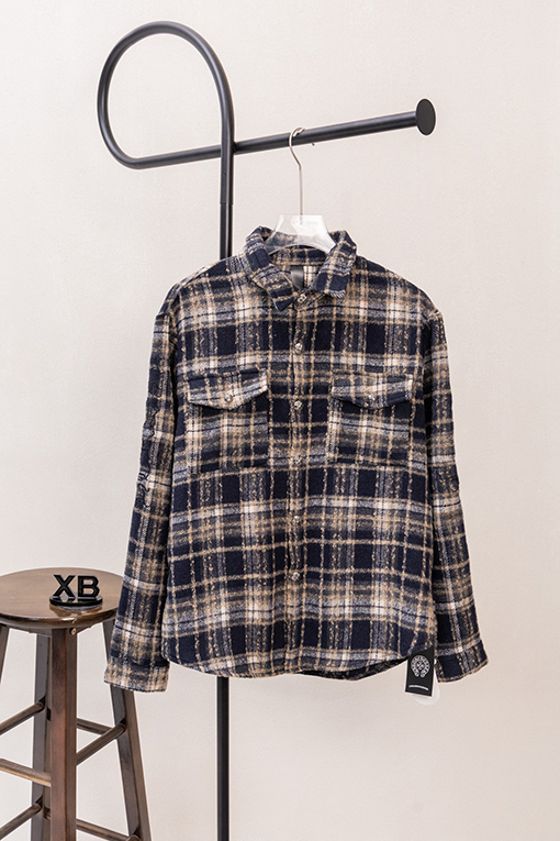 クロムハーツスーパーコピー クラシックなチェック柄レザーラベル刺繍りウール長袖シャツ