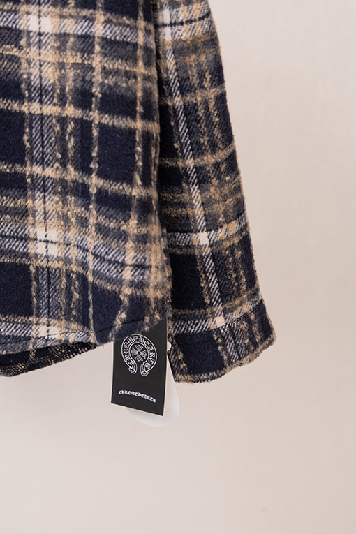 クロムハーツスーパーコピー クラシックなチェック柄レザーラベル刺繍りウール長袖シャツ