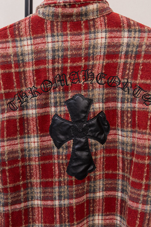 クロムハーツスーパーコピー クラシックなチェック柄レザーラベル刺繍りウール長袖シャツ