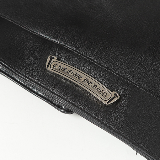 クロムハーツコピー 大きな刺繍りの袖がなクラシックなレザージャケット