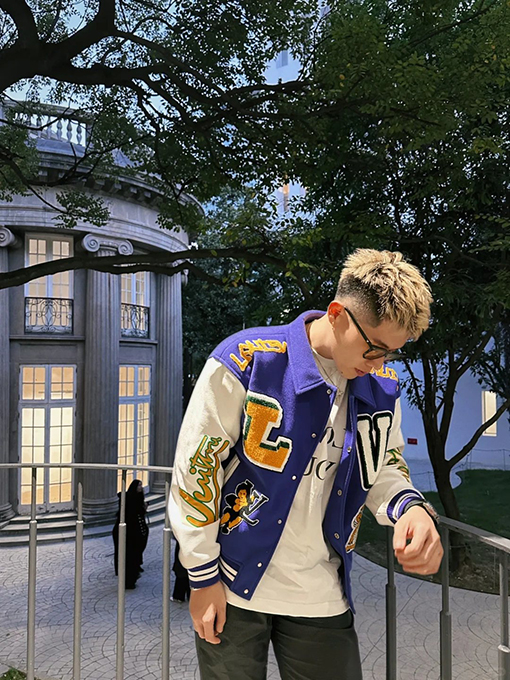 ルイヴィトンブランドコピー スタイリッシュな漫画パッチワークベースボールジャケット