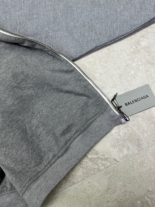 バレンシアガコピー 刺繍りフード付きジップアップジャケット