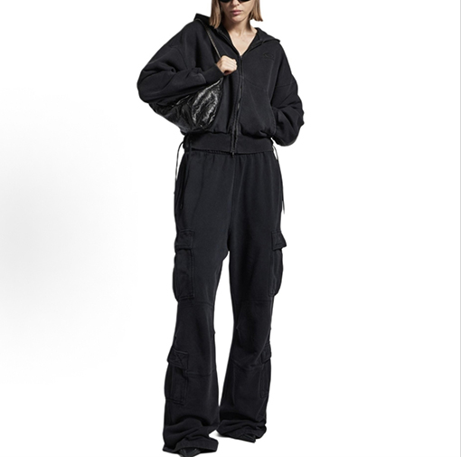 バレンシアガスーパーコピー 刺繍りダメージマルチポケットワイドレッグカーゴパンツ