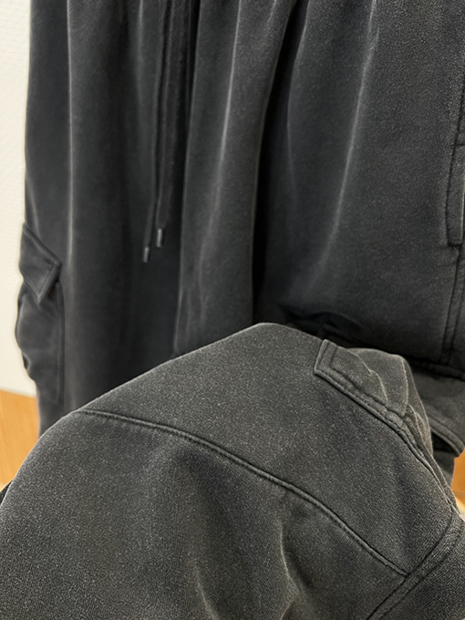 バレンシアガスーパーコピー 刺繍りダメージマルチポケットワイドレッグカーゴパンツ