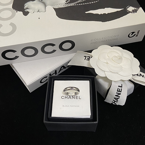 シャネル ダブルC ブラックエナメルリング