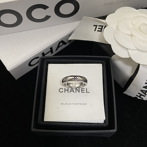 シャネル ダブルC ブラックエナメルリング