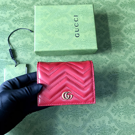 グッチブランドコピー 新しい小型カードホルダー