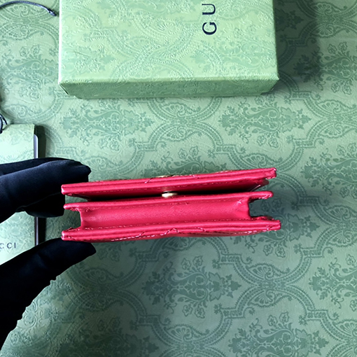 グッチブランドコピー 新しい小型カードホルダー