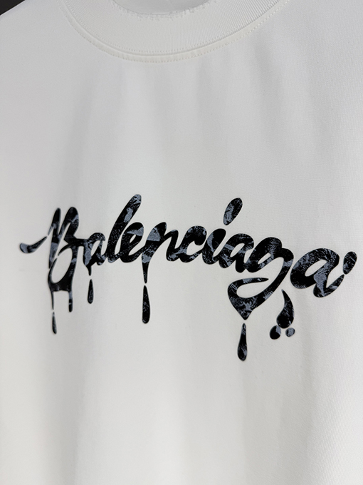 バレンシアガコピー BALENCIAGA 新モデルファッション半袖Tシャツ