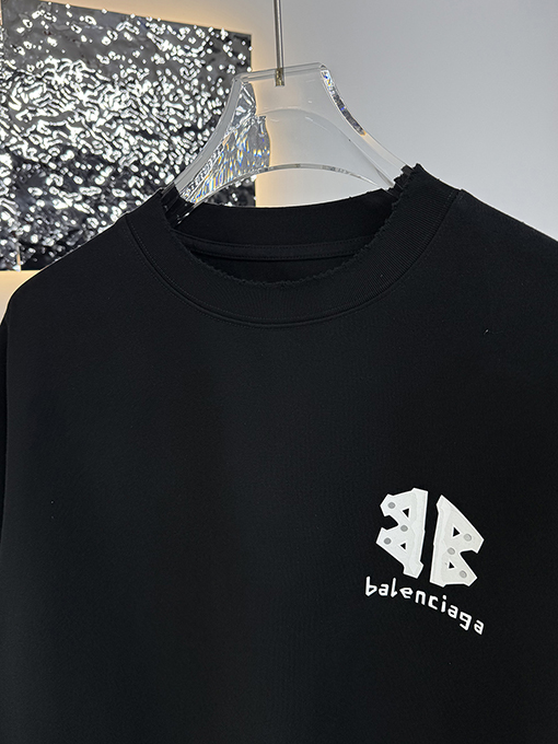 バレンシアガ BALENCIAGA 新モデルクラシック半袖Tシャツ