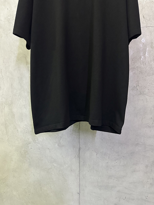 グッチスーパーコピー GUCCI 発泡パウダーロゴ入り半袖Tシャツ