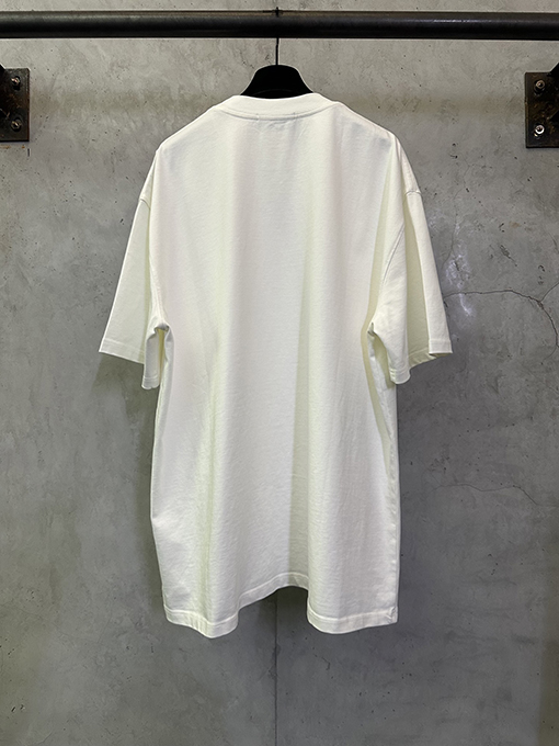 グッチスーパーコピー GUCCI 発泡パウダーロゴ入り半袖Tシャツ