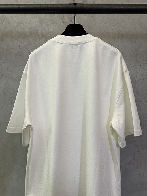 グッチスーパーコピー GUCCI 発泡パウダーロゴ入り半袖Tシャツ