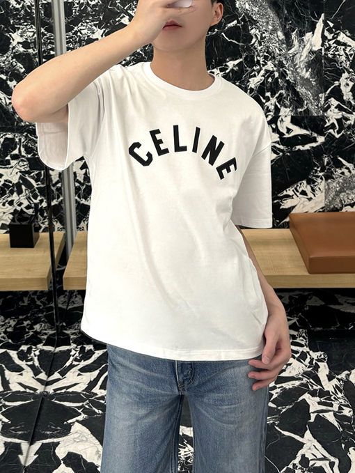 セリーヌ CELINE レターロゴ入り半袖Tシャツ