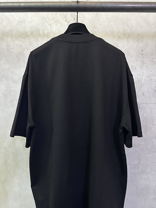 セリーヌ CELINE レターロゴ入り半袖Tシャツ