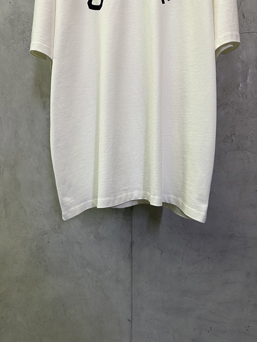 セリーヌ CELINE レターロゴ入り半袖Tシャツ