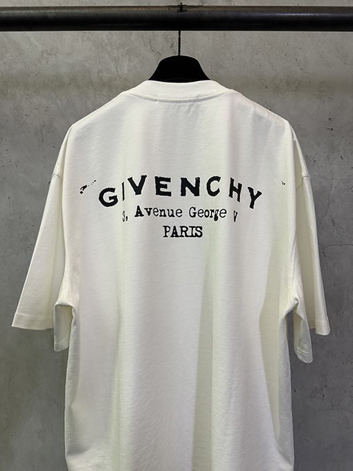 ジバンシイ Givenchy  新モデルレタープリント半袖Tシャツ