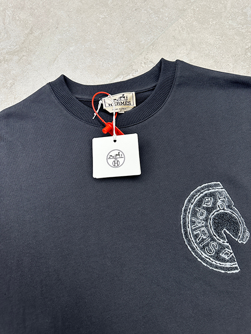 エルメスコピー サドルスタイルのテリークロス刺繍りクルーネックのスウェットシャツ