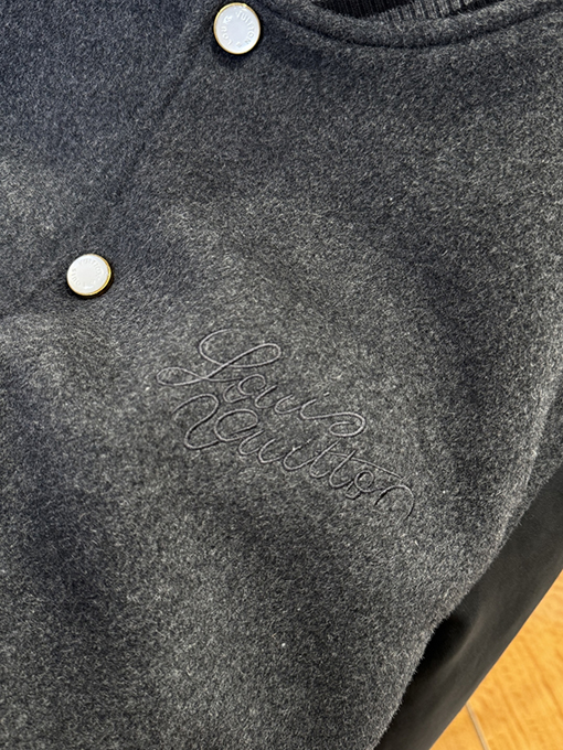 ルイヴィトン 刺繍入りストライプ襟ベースボールジャージ