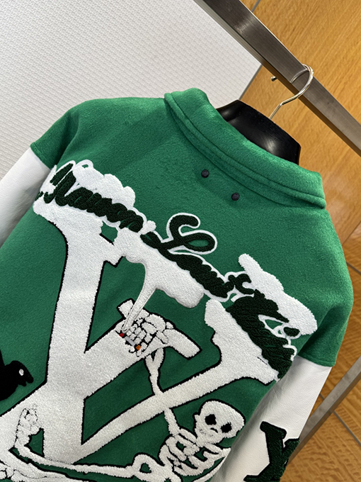 ルイヴィトンスーパーコピー LV オズの魔法使い刺繍りベースボールジャージ