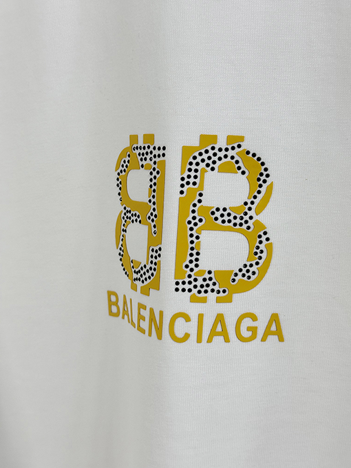 バレンシアガ BALENCIAGA 新モデル半袖Tシャツ