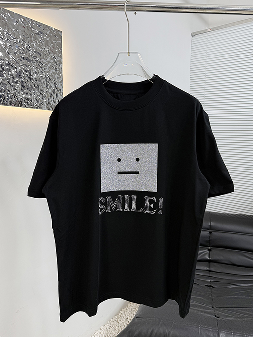 アクネストゥディオズスーパーコピー Acne Studios シルバーのエンボスラインストーン付き半袖Tシャツ