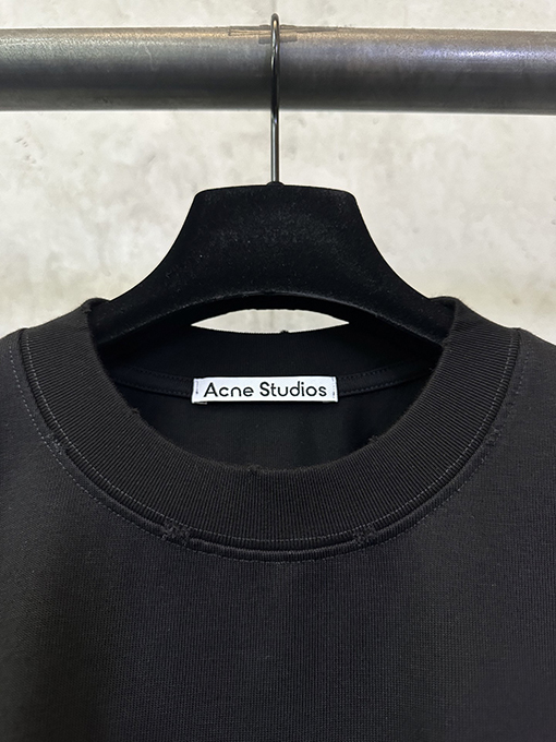 アクネストゥディオズ Acne Studios 春夏コレクション マイクロロゴ 半袖Tシャツ