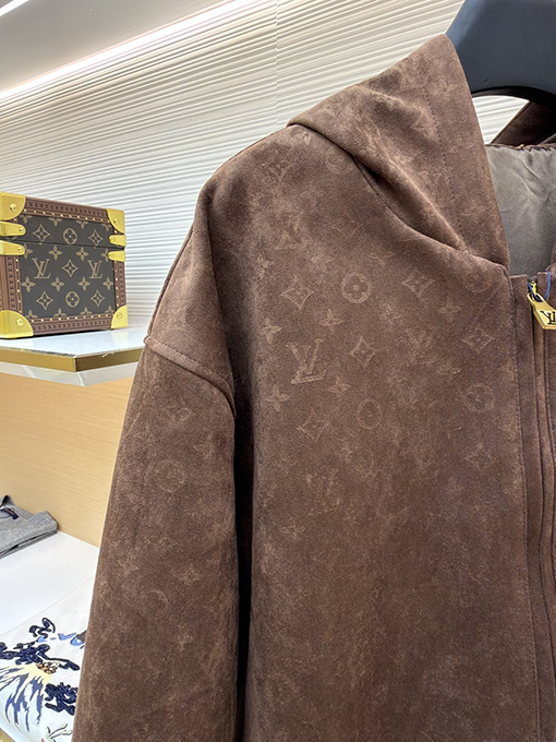 ルイヴィトン 全面プリントのフード付きジャケット