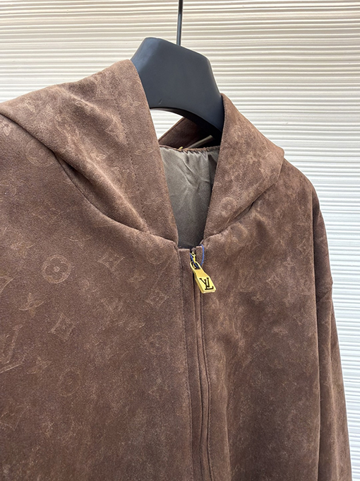 ルイヴィトン 全面プリントのフード付きジャケット