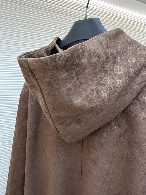 ルイヴィトン 全面プリントのフード付きジャケット