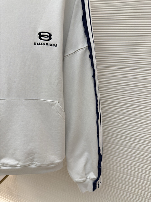 バレンシアガスーパーコピー Balenciaga 肩付きフード付きスウェットシャツ