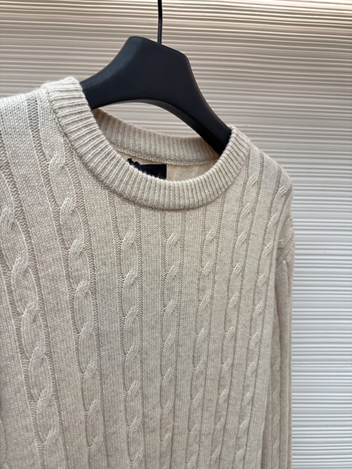 プラダ ケーブルニットセーター