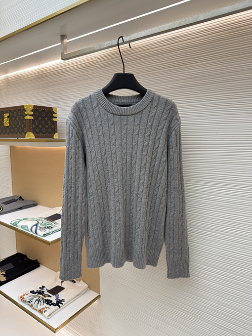 プラダ ケーブルニットセーター