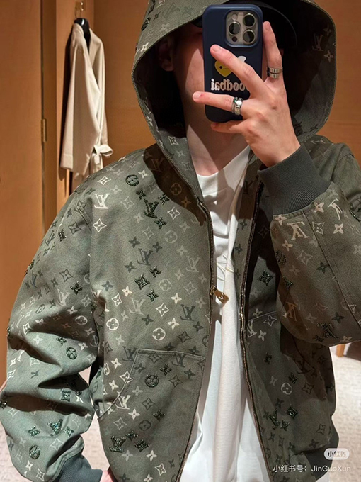 ルイヴィトン キャンバス地のフード付きベルトジャケット