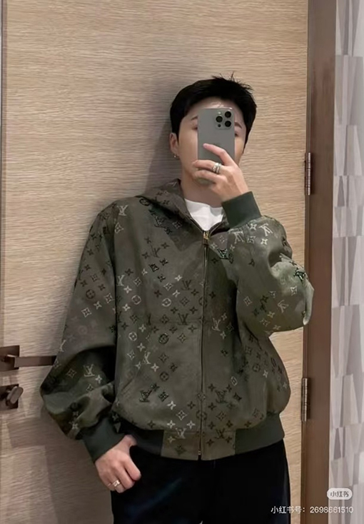 ルイヴィトン キャンバス地のフード付きベルトジャケット