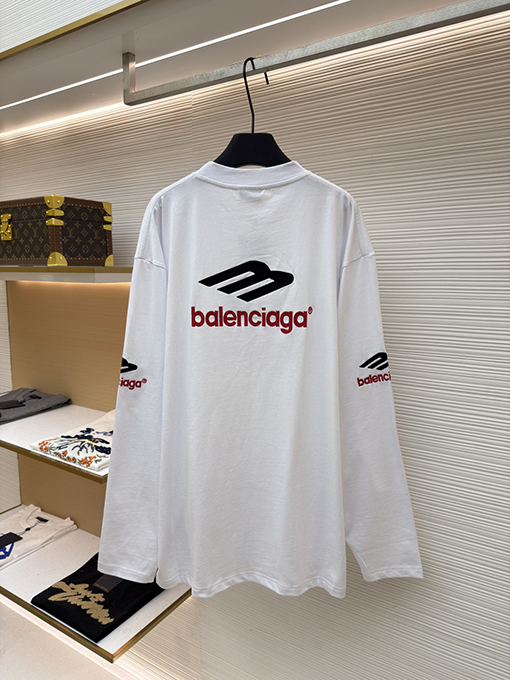 バレンシアガコピー Balenciaga 文字刺繍りクルーネック長袖シャツ