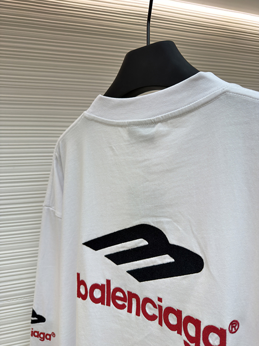 バレンシアガコピー Balenciaga 文字刺繍りクルーネック長袖シャツ