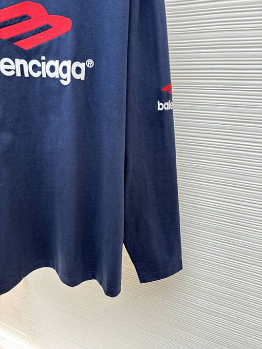 バレンシアガコピー Balenciaga 文字刺繍りクルーネック長袖シャツ
